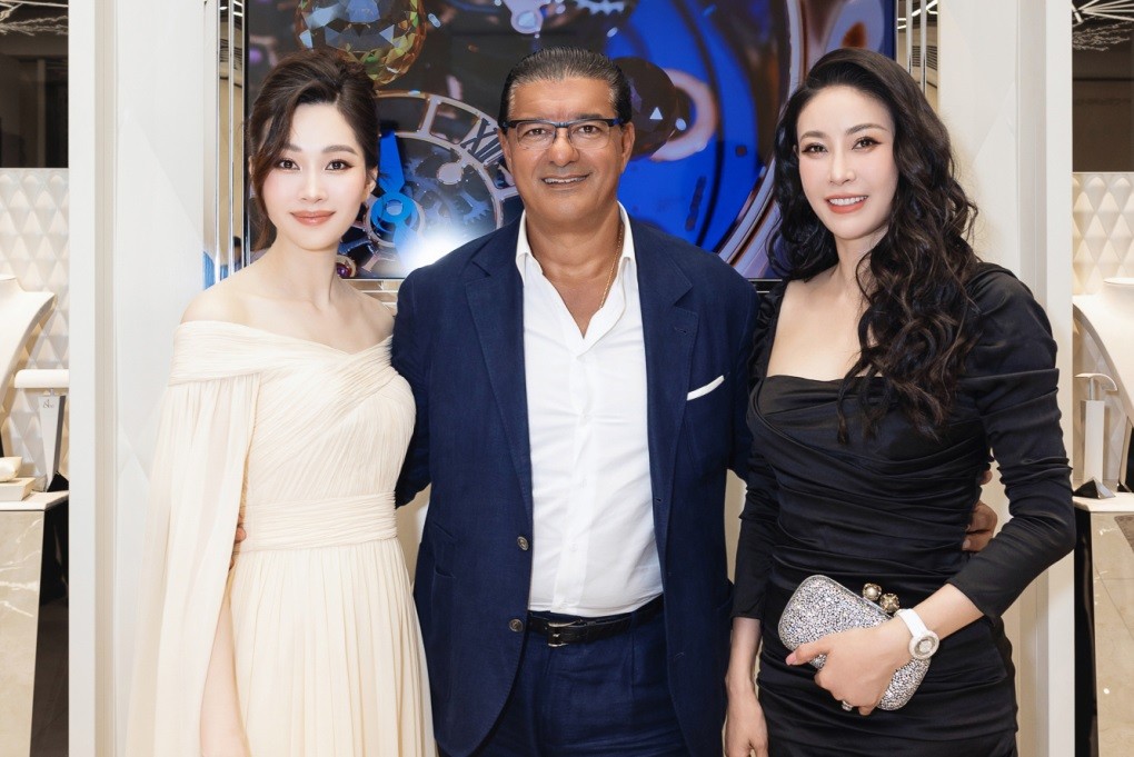 Đặng Thu Thảo còn hội ngộ hoa hậu Hà Kiều Anh tại sự kiện. (Ảnh: Nguyễn Hải) Đặng Thu Thảo còn hội ngộ hoa hậu Hà Kiều Anh tại sự kiện. (Ảnh: Nguyễn Hải)