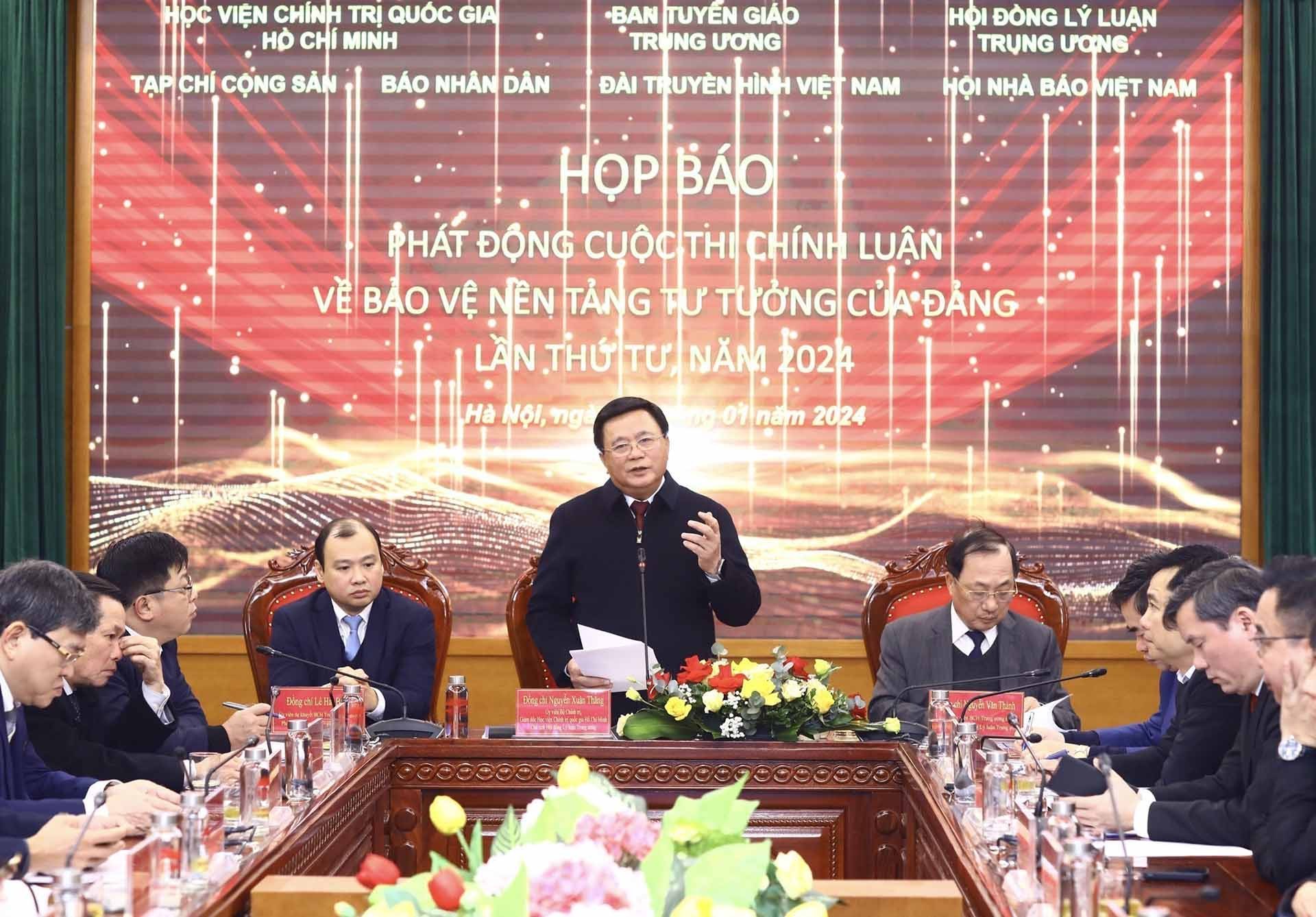 Đồng chí Nguyễn Xuân Thắng, Ủy viên Bộ Chính trị, Giám đốc Học viện Chính trị Quốc gia Hồ Chí Minh, Trưởng Ban Chỉ đạo Cuộc thi phát biểu. (Nguồn: TTXVN) Đồng chí Nguyễn Xuân Thắng, Ủy viên Bộ Chính trị, Giám đốc Học viện Chính trị Quốc gia Hồ Chí Minh, Trưởng Ban Chỉ đạo Cuộc thi phát biểu. (Nguồn: TTXVN)