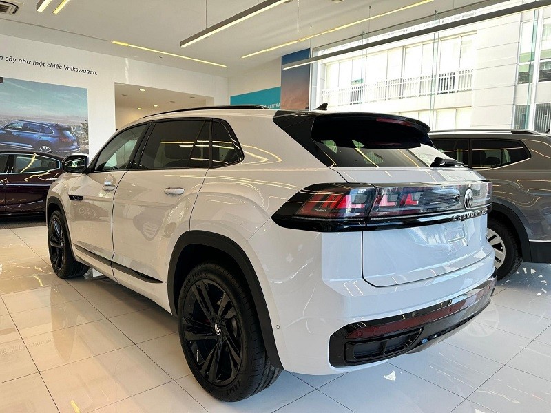Volkswagen Teramont X có mặt tại Đại lý, chuẩn bị ra mắt khách hàng Việt