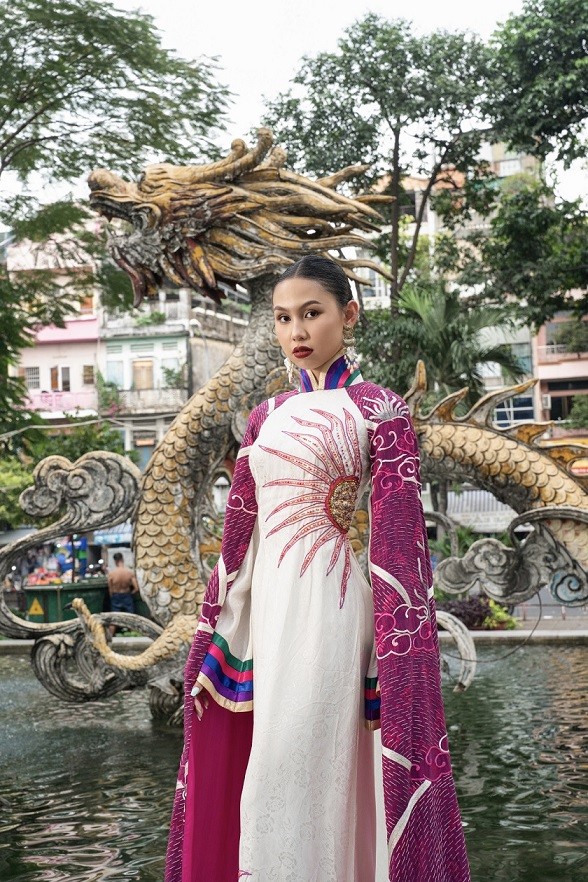 áo dài Xuân Giáp Thìn