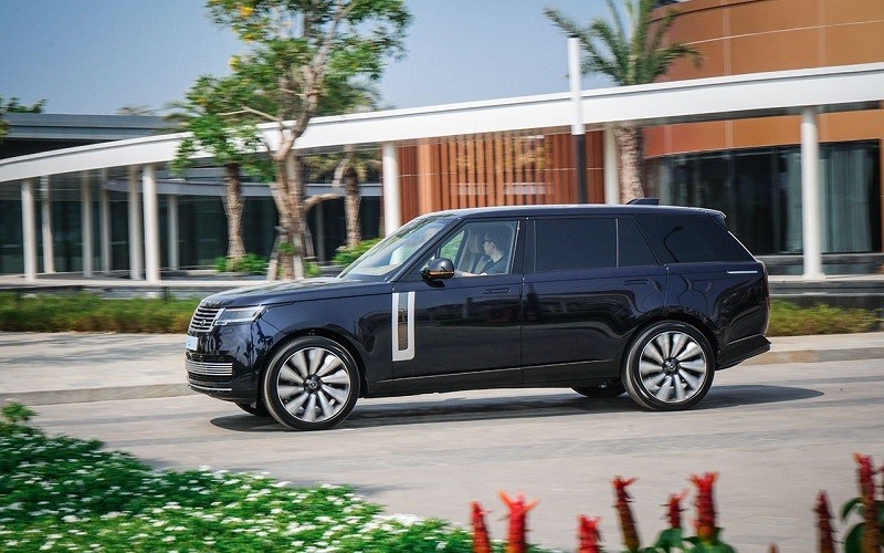 Cận cảnh Range Rover SV 2024 vừa ra mắt tại Việt Nam, giá từ 16,869 tỷ đồng