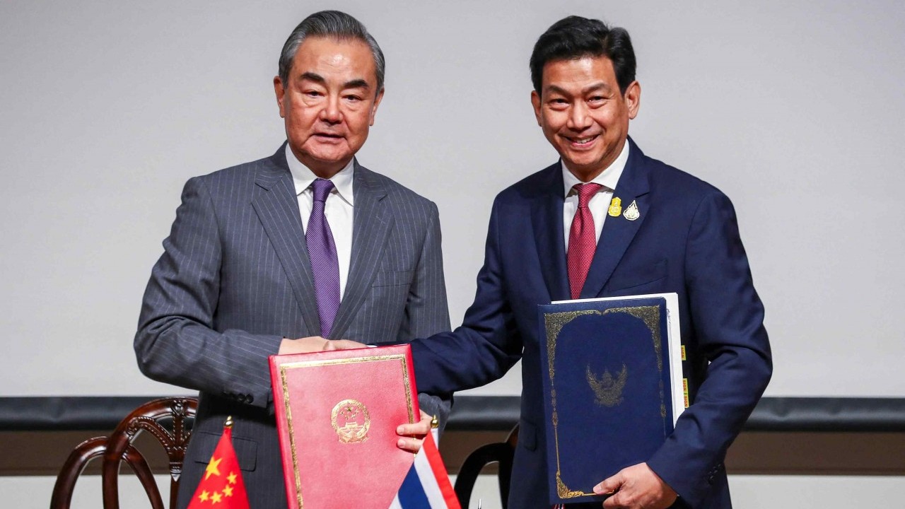 Ngoại trưởng Trung Quốc: Bắc Kinh và Bangkok là 'một gia đình'