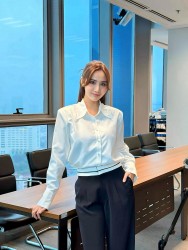 Học cách lên đồ 'chất lừ' của diễn viên Phan Minh Huyền