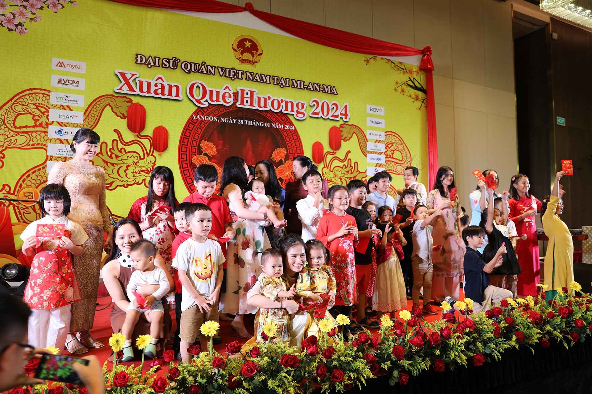 Tết cộng đồng đầm ấm, đặc sắc văn hóa Việt Nam tại Myanmar Tết cộng đồng đầm ấm, đặc sắc văn hóa Việt Nam tại Myanmar