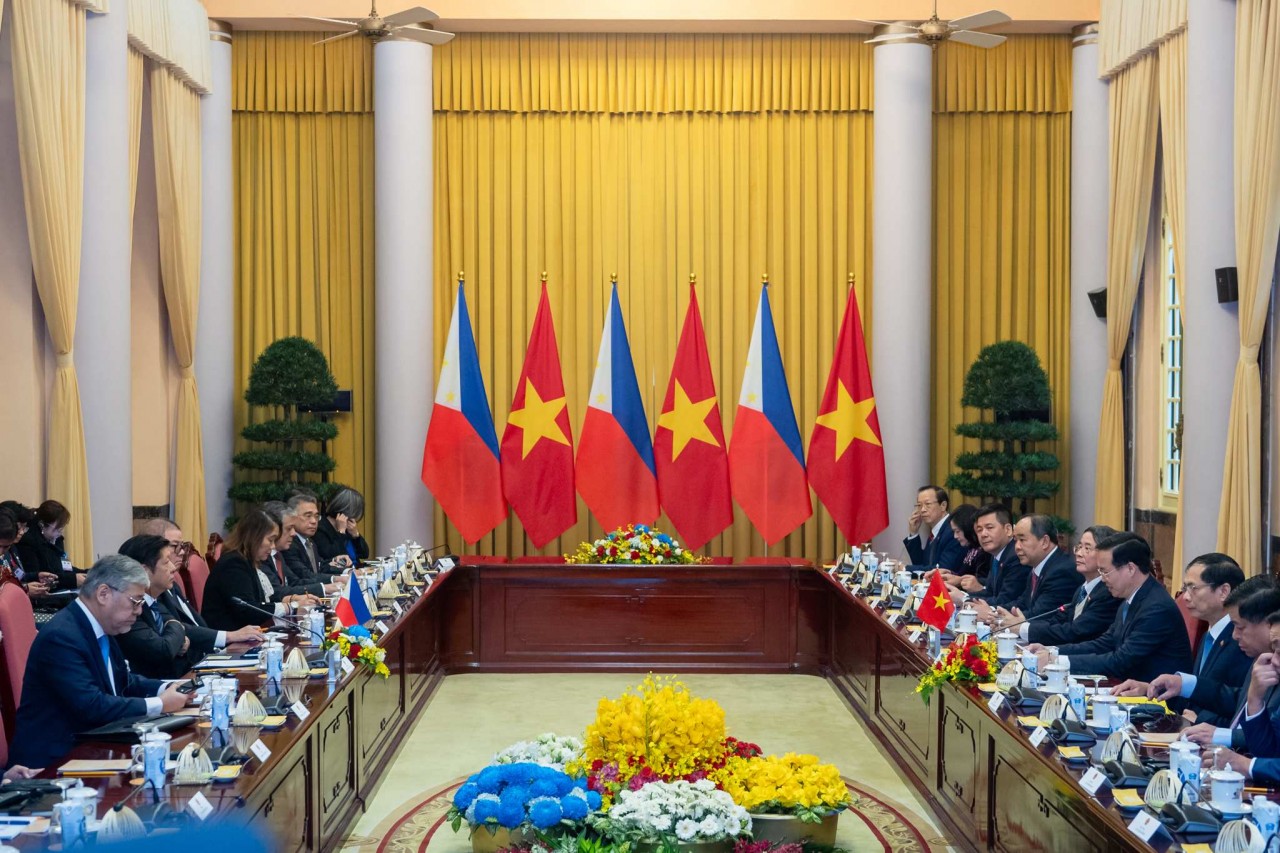 Chủ tịch nước Võ Văn Thưởng và phu nhân chủ trì lễ đón chính thức Tổng thống Philippines và Phu nhân Chủ tịch nước Võ Văn Thưởng và phu nhân chủ trì lễ đón chính thức Tổng thống Philippines và Phu nhân