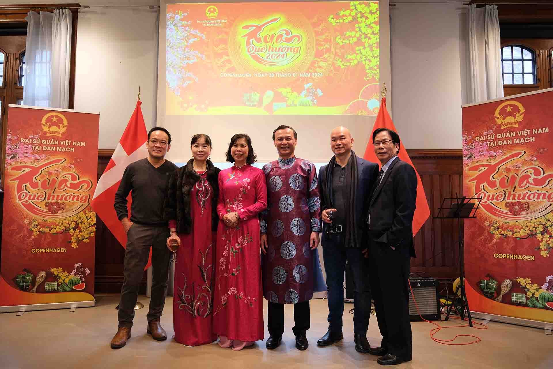 Xuân Quê hương 2024 tại Đan Mạch: Đầm ấm và xum vầy Xuân Quê hương 2024 tại Đan Mạch: Đầm ấm và xum vầy