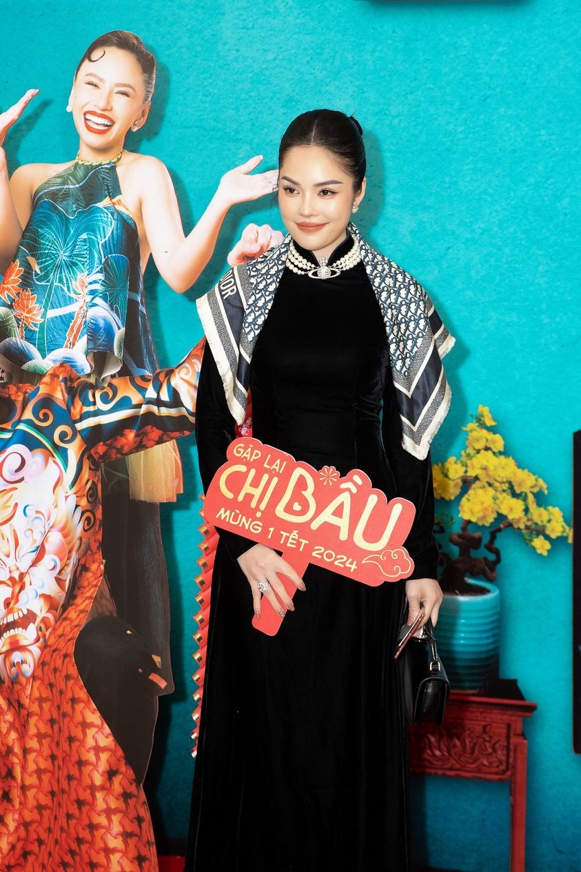 Phim Gặp lại chị bầu Phim Gặp lại chị bầu