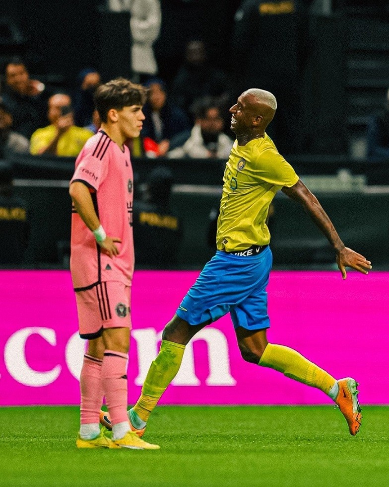 Bóng đá giao hữu: Hình ảnh trận đấu Al Nassr ghi 6 bàn vào lưới Inter Miami