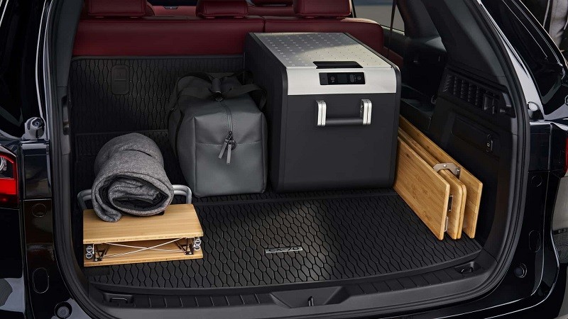 Cận cảnh Mazda CX-70 vừa ra mắt tại thị trường Bắc Mỹ