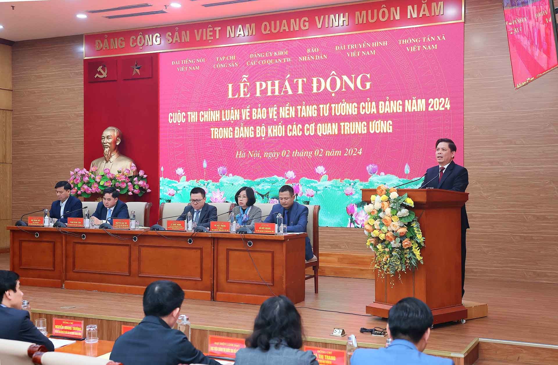 Đồng chí Nguyễn Văn Thể, Ủy viên Trung ương Đảng, Bí thư Đảng ủy Khối các cơ quan Trung ương phát động cuộc thi. (Nguồn: TTXVN) Đồng chí Nguyễn Văn Thể, Ủy viên Trung ương Đảng, Bí thư Đảng ủy Khối các cơ quan Trung ương phát động cuộc thi. (Nguồn: TTXVN)