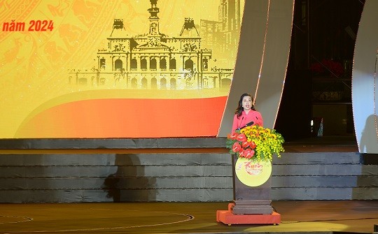 Đêm nghệ thuật Xuân Quê hương 2024: Toả sáng tinh thần đại đoàn kết, hòa hợp dân tộc Đêm nghệ thuật Xuân Quê hương 2024: Toả sáng tinh thần đại đoàn kết, hòa hợp dân tộc