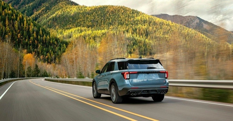 Cận cảnh Ford Explorer 2025 vừa ra mắt, giá từ 41.220 USD Cận cảnh Ford Explorer 2025 vừa ra mắt, giá từ 41.220 USD