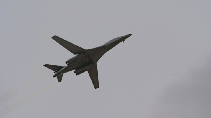 Mỹ không kích nhiều mục tiêu 'thân Iran' ở Iraq, hàng chục người thương vong