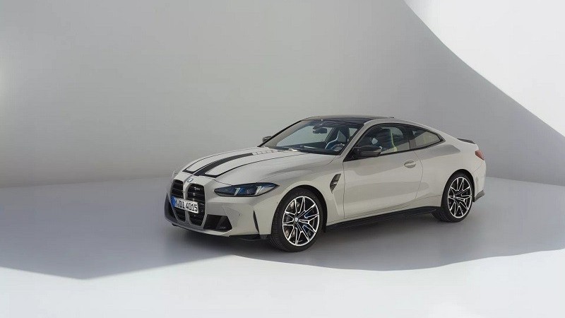 Cận cảnh BMW M4 2025 vừa ra mắt, giá từ 1,95 tỷ đồng