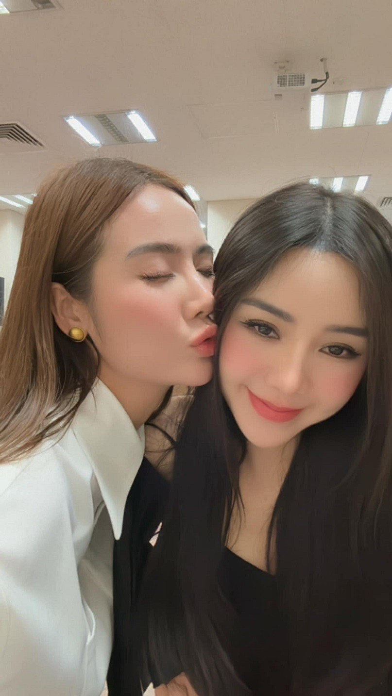 Chúng ta của 8 năm sau: Chúng ta của 8 năm sau: