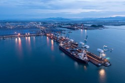 Khu Kinh tế Dung Quất: Hạt nhân tăng trưởng kinh tế - xã hội Quảng Ngãi