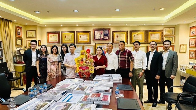 Lãnh đạo TP. Hồ Chí Minh chúc Tết cộng đồng doanh nhân người Việt Nam ở nước ngoài