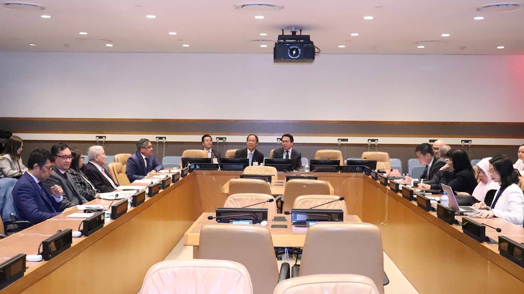 Việt Nam sẽ cùng ASEAN tích cực hỗ trợ Myanmar thúc đẩy giải pháp hòa bình và bền vững