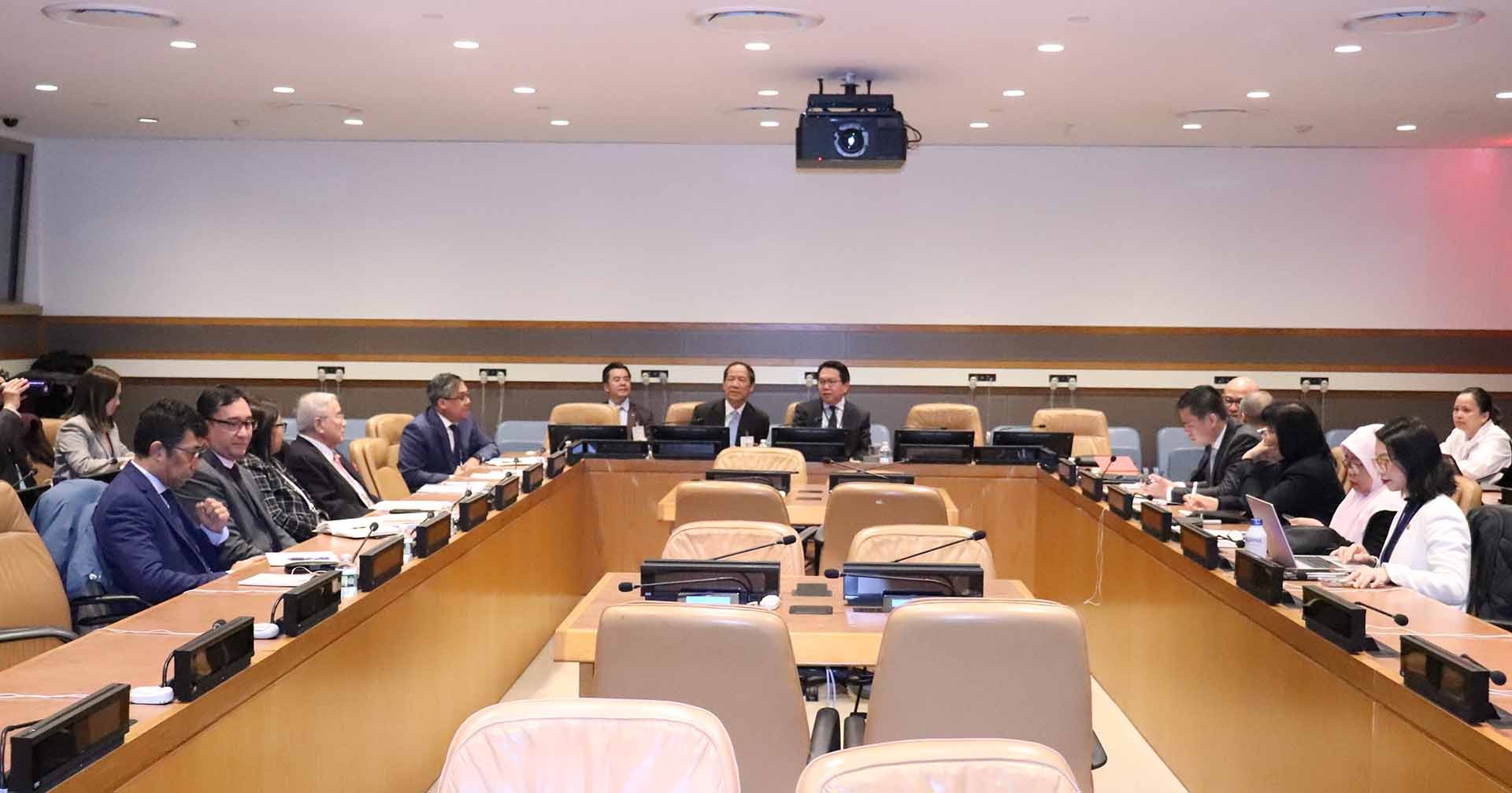 Việt Nam sẽ cùng ASEAN tích cực hỗ trợ Myanmar thúc đẩy giải pháp hòa bình và bền vững Việt Nam sẽ cùng ASEAN tích cực hỗ trợ Myanmar thúc đẩy giải pháp hòa bình và bền vững