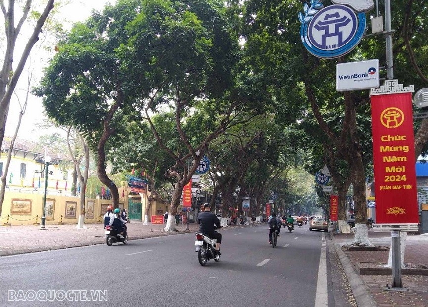 Dự báo thời tiết dịp nghỉ Tết Giáp Thìn 2024: Bắc Bộ trời rét, vùng núi có rét đậm rét hại; Trung Bộ có mưa rào rải rác; phía Nam ít mưa, ngày nắng Dự báo thời tiết dịp nghỉ Tết Giáp Thìn 2024: Bắc Bộ trời rét, vùng núi có rét đậm rét hại; Trung Bộ có mưa rào rải rác; phía Nam ít mưa, ngày nắng