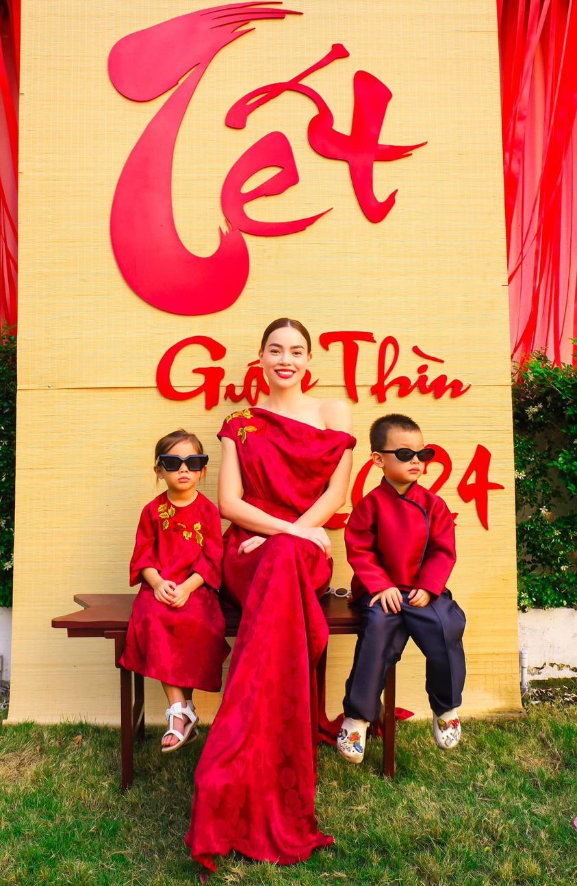 Sao Việt đón Tết