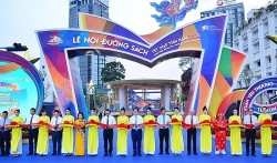 Thành phố Hồ Chí Minh khai mạc Lễ hội Đường sách Tết Giáp Thìn