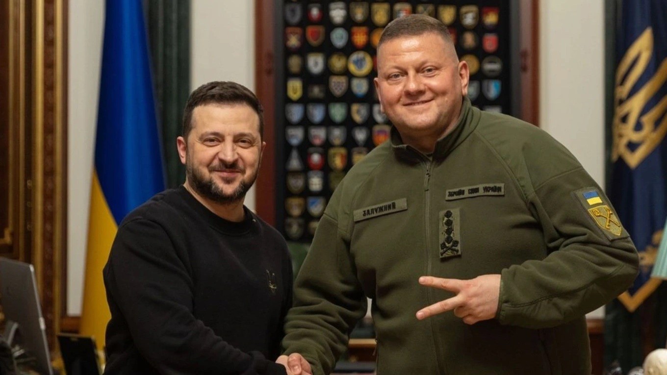 Chẳng còn 'đoán già đoán non', Tổng thống Ukraine tuyên bố cách chức tướng quân đội, phản ứng của 'người trong cuộc'?