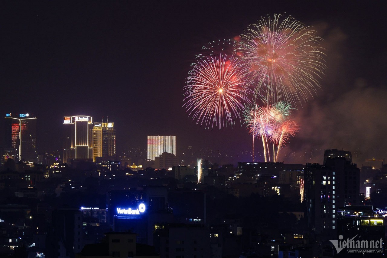 Không khí tưng bừng đón Tết nguyên đán trên khắp thế giới