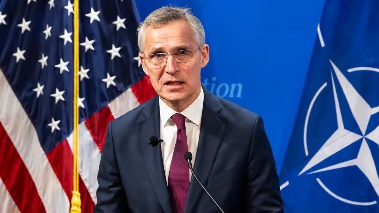 Dọa từ chối bảo vệ đồng minh nếu không trả đủ tiền, cựu Tổng thống Trump 'chọc giận' Tổng thư ký NATO