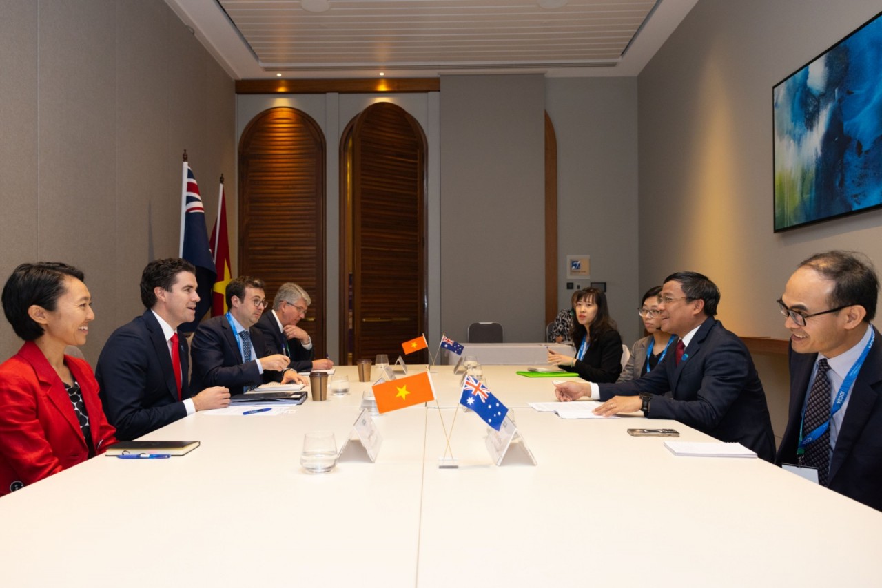 Thứ trưởng Thường trực Bộ Ngoại giao Nguyễn Minh Vũ dự Hội nghị Ấn Độ Dương lần thứ 7 Thứ trưởng Thường trực Bộ Ngoại giao Nguyễn Minh Vũ dự Hội nghị Ấn Độ Dương lần thứ 7