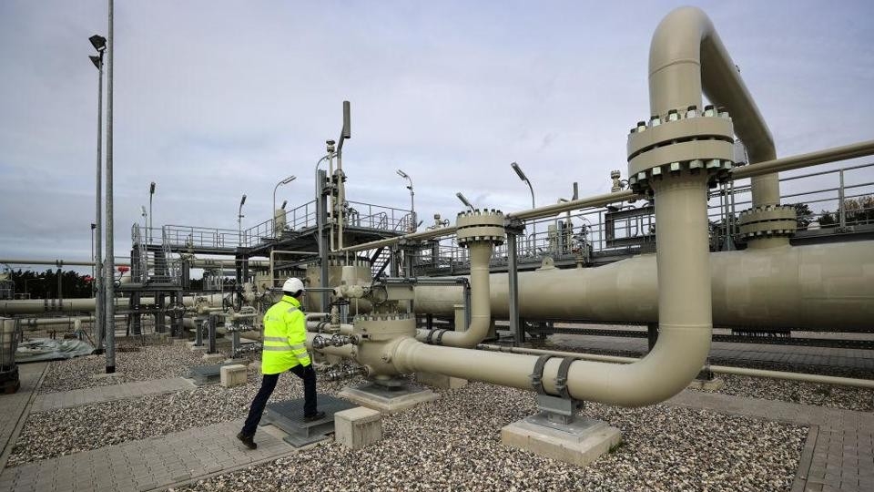 Từng bất chấp trừng phạt mua khí đốt Nga, một nước châu Âu đang quyết tâm rời xa Gazprom