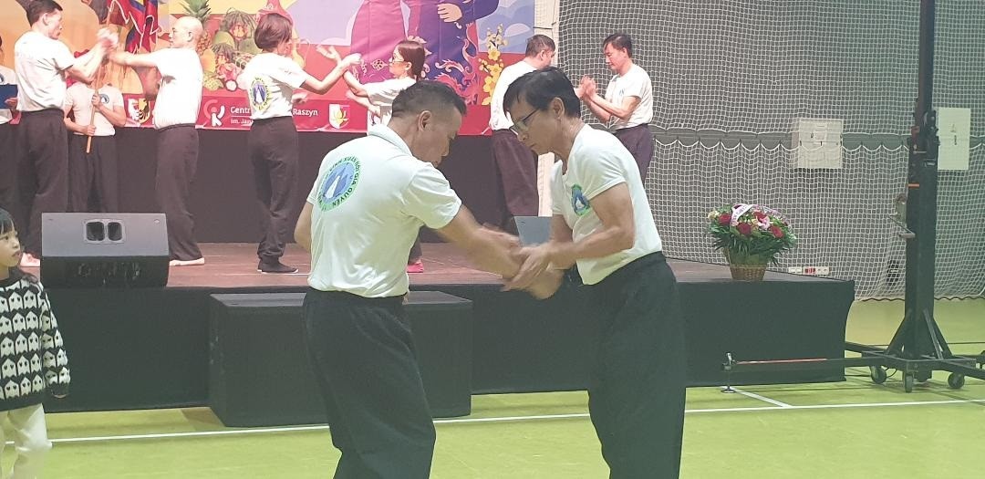 Chuỗi hoạt động mừng Xuân Giáp Thìn 2024 của cộng đồng người Việt Nam tại Ba Lan Chuỗi hoạt động mừng Xuân Giáp Thìn 2024 của cộng đồng người Việt Nam tại Ba Lan