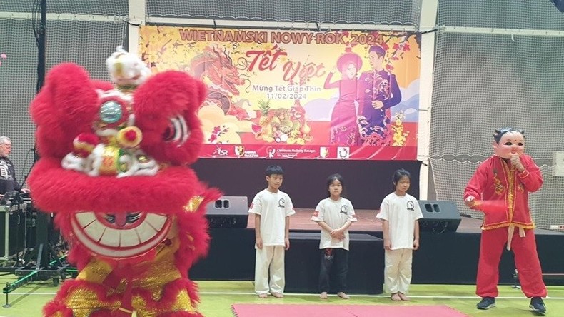 Chuỗi hoạt động mừng Xuân Giáp Thìn 2024 của cộng đồng người Việt Nam tại Ba Lan