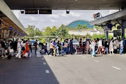 Sân bay Tân Sơn Nhất nâng cao hiệu quả đón lượng lớn khách dịp Tết Nguyên đán Giáp Thìn 2024