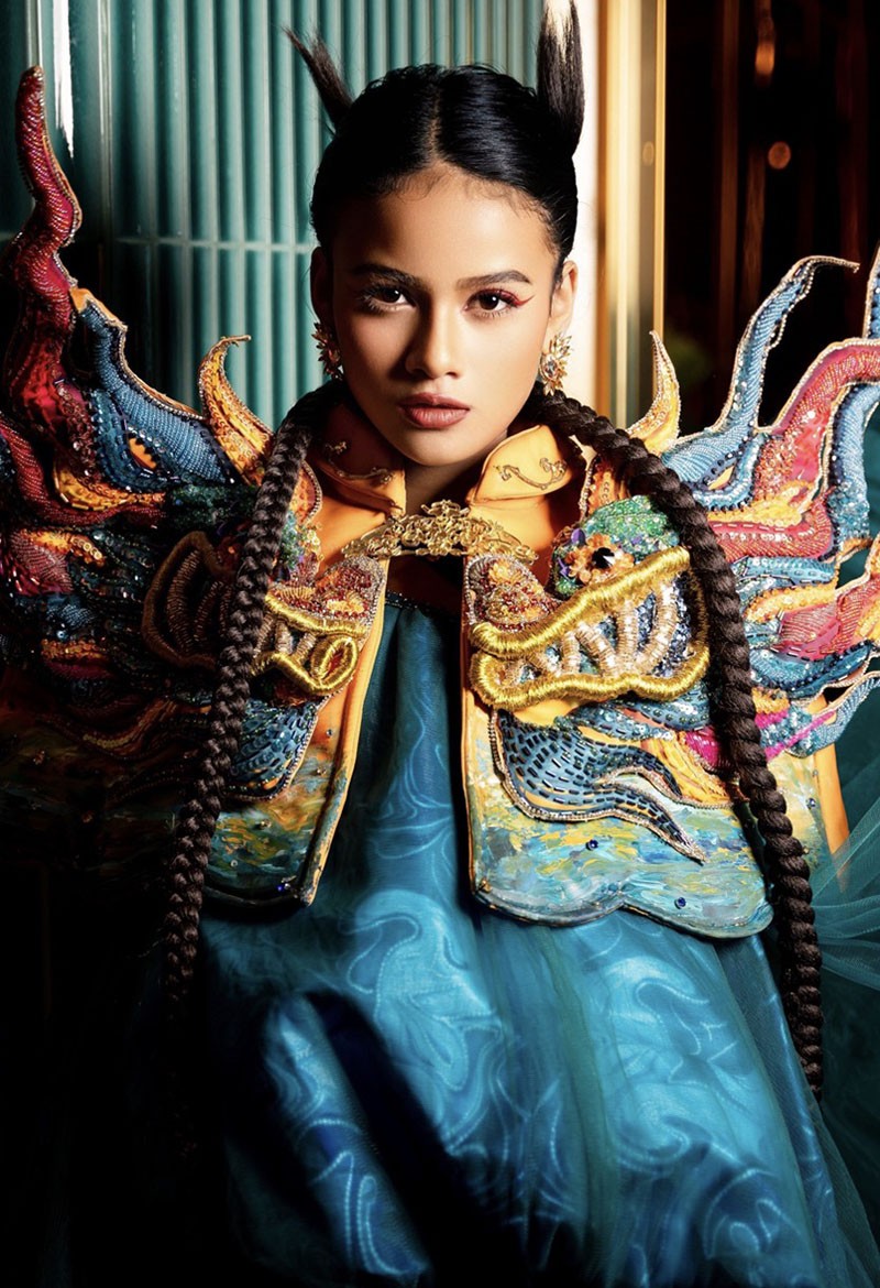 Laisha D.A.M mang một nét đẹp lai đặc biệt.