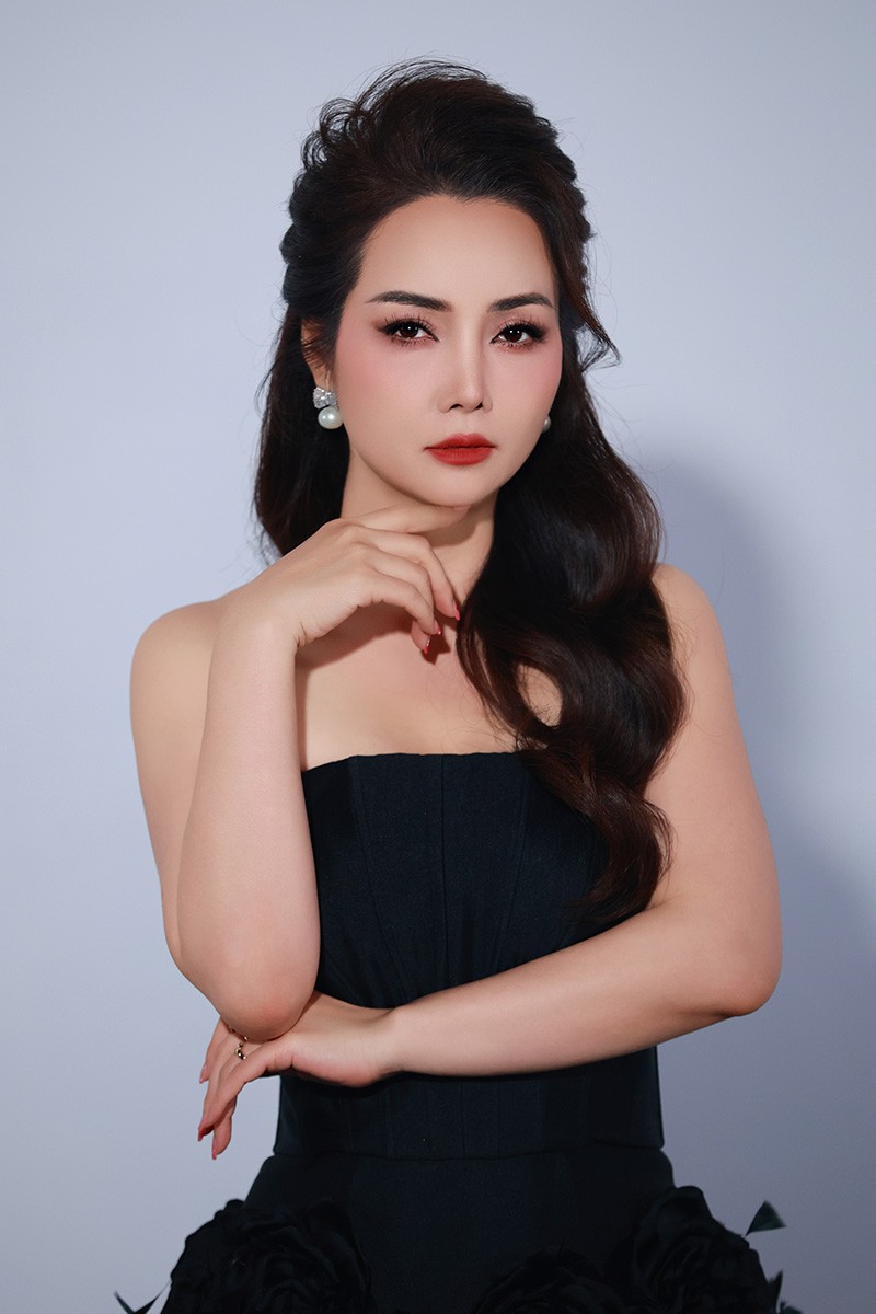 Mai Thu Huyền: 'Tôi biết ơn cả những điều bất như ý' Mai Thu Huyền: 'Tôi biết ơn cả những điều bất như ý'