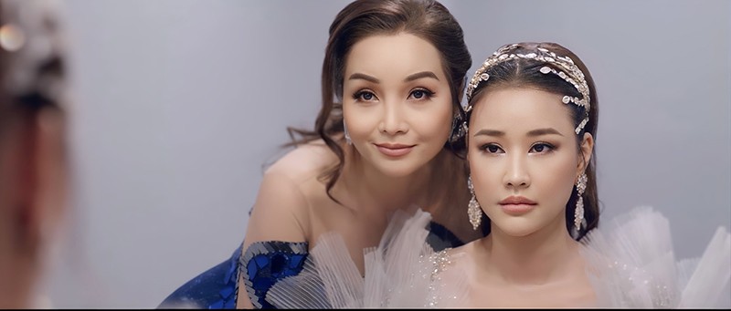 Mai Thu Huyền: 'Tôi biết ơn cả những điều bất như ý' Mai Thu Huyền: 'Tôi biết ơn cả những điều bất như ý'