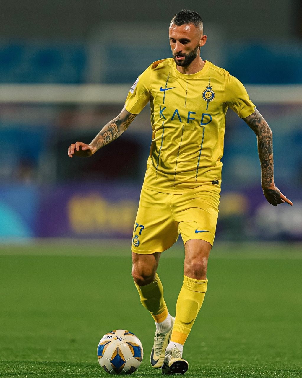 Tiền vệ Marcelo Brozovic là một trong những cầu thủ chơi nổi bật bên phía Al Nassr. Tiền vệ Marcelo Brozovic là một trong những cầu thủ chơi nổi bật bên phía Al Nassr.