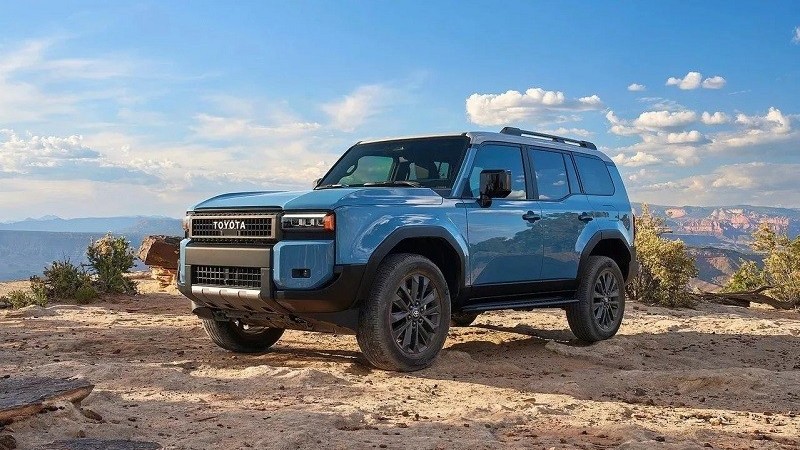 Toyota Land Cruiser Prado 2024 sẽ bán chính hãng tại Việt Nam vào tháng 7/2024