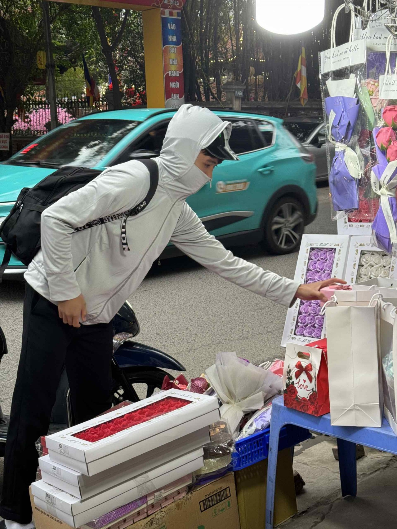 Những khoảnh khắc ngọt ngào trong ngày Valentine trên khắp thế giới