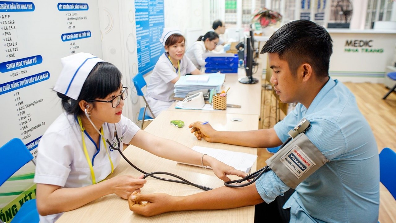 Bãi bỏ thủ tục cấp giấy khám sức khỏe cho người lái xe từ năm 2024