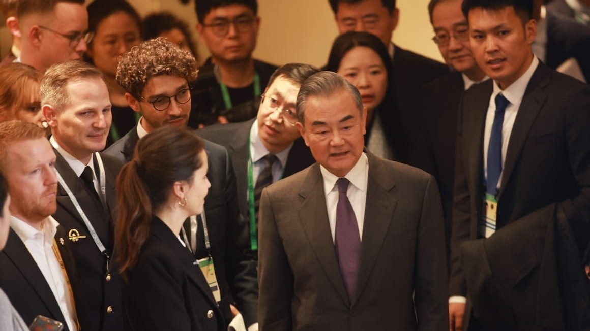 Ngoại trưởng Vương Nghị: Kinh tế Trung Quốc phục hồi mạnh mẽ, môi trường kinh doanh ngày càng thuận lợi