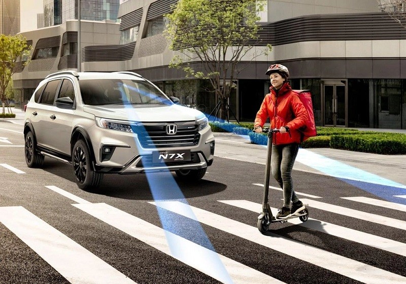 Cận cảnh Honda BR-V N7X Edition vừa ra mắt, giá từ 500 triệu đồng Cận cảnh Honda BR-V N7X Edition vừa ra mắt, giá từ 500 triệu đồng