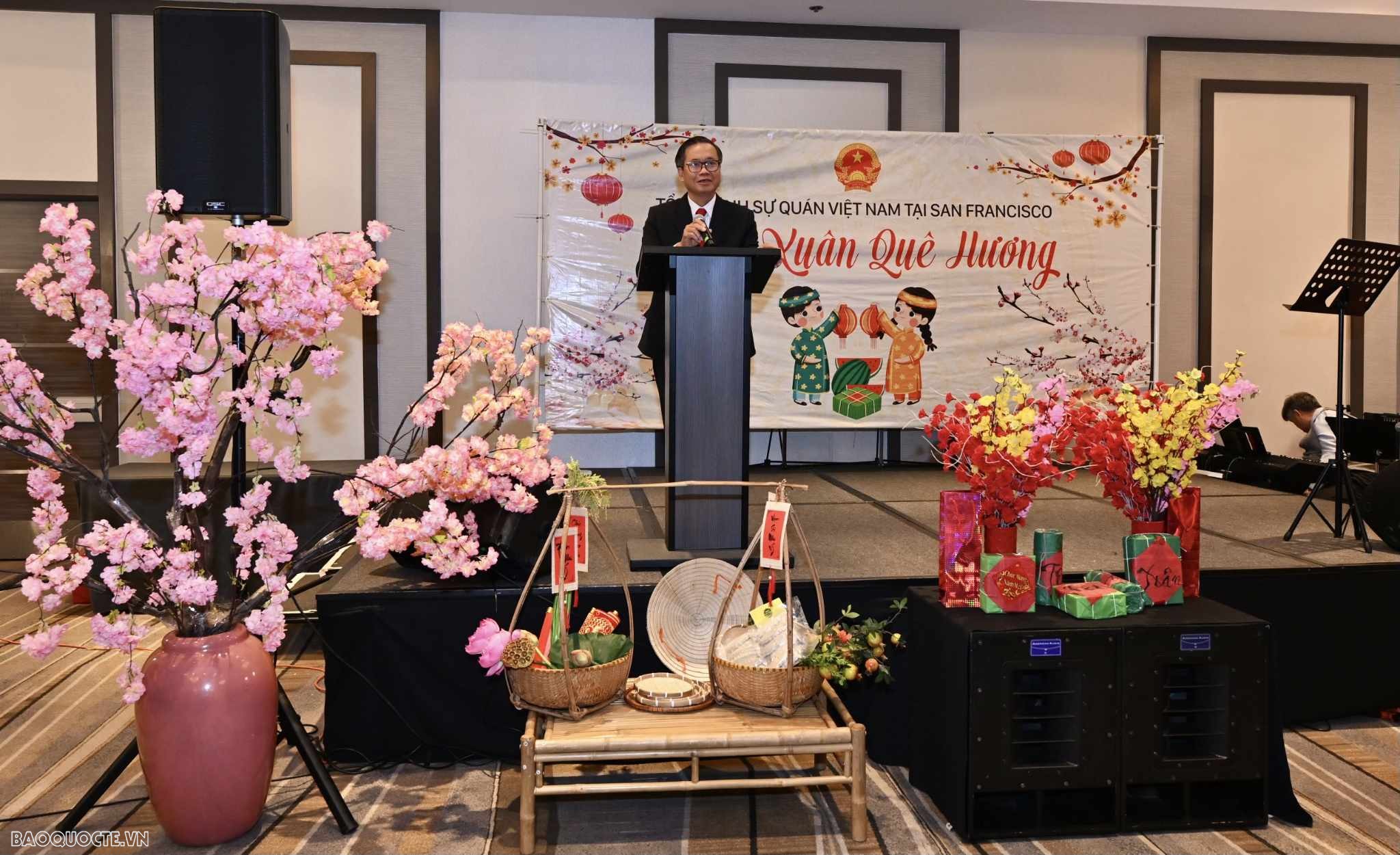 Tết đoàn viên tại quận Cam, bang California, Hoa Kỳ Tết đoàn viên tại quận Cam, bang California, Hoa Kỳ