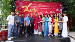 Tết ba miền giữa lòng Australia