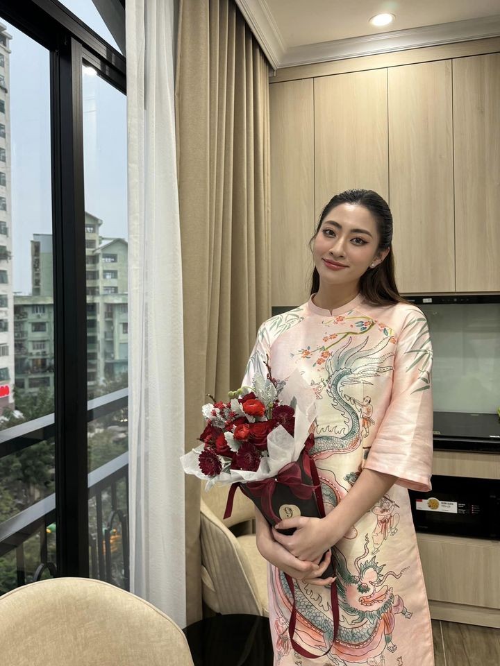 Hoa hậu Lương Thùy Linh