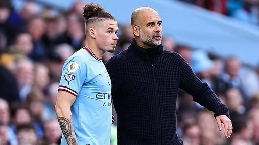 Man City: HLV Pep Guardiola gửi lời xin lỗi Kalvin Phillips vì sai lầm '8 năm mới mắc 1 lần'