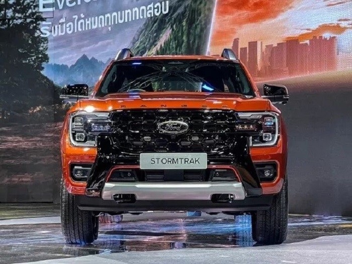 Đại lý nhận cọc Ford Ranger Stormtrak 2024, giá dự kiến từ 870 triệu đồng Đại lý nhận cọc Ford Ranger Stormtrak 2024, giá dự kiến từ 870 triệu đồng