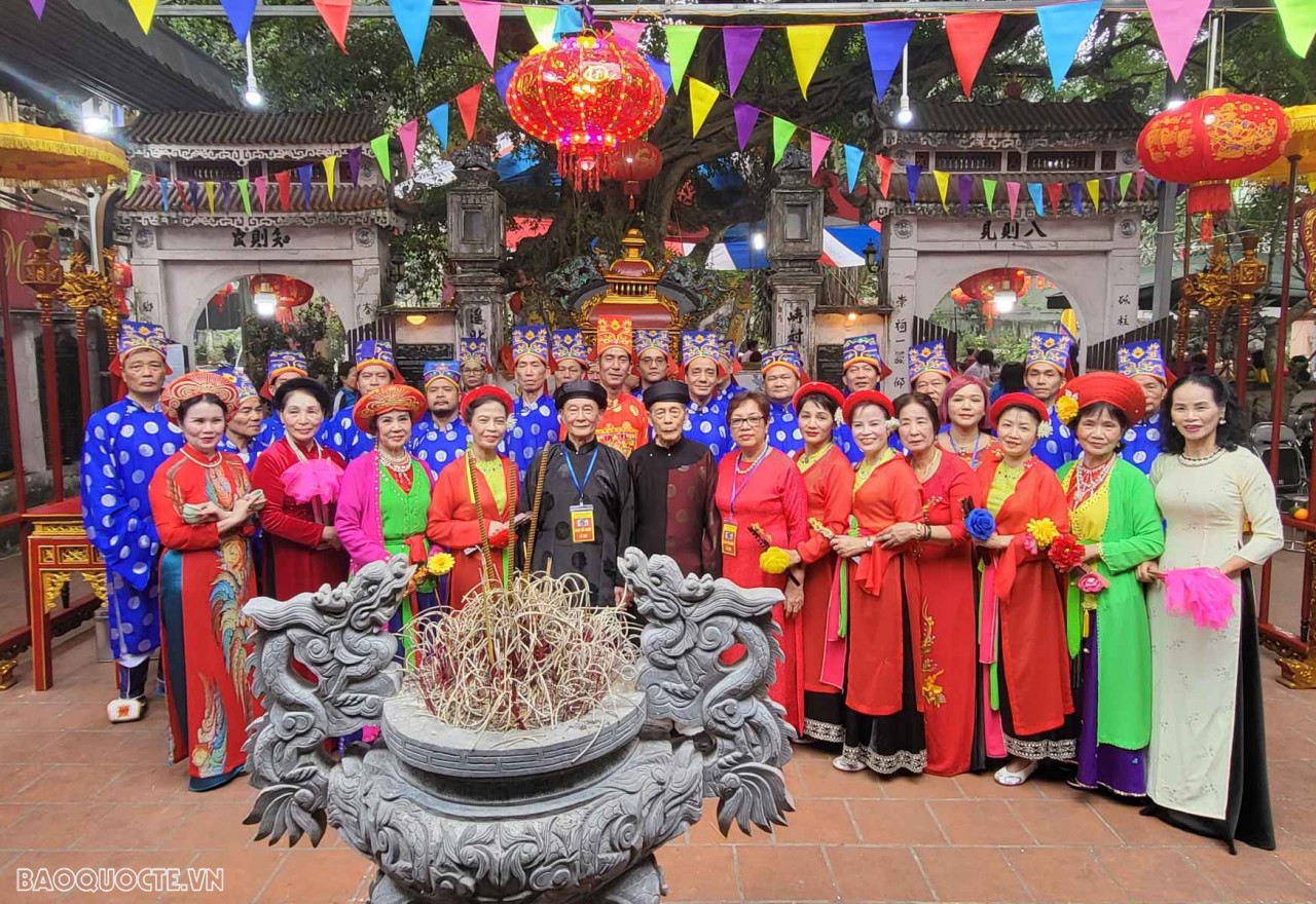 Đặc sắc Lễ hội Làng Cống Vị giữa lòng Hà Nội Đặc sắc Lễ hội Làng Cống Vị giữa lòng Hà Nội