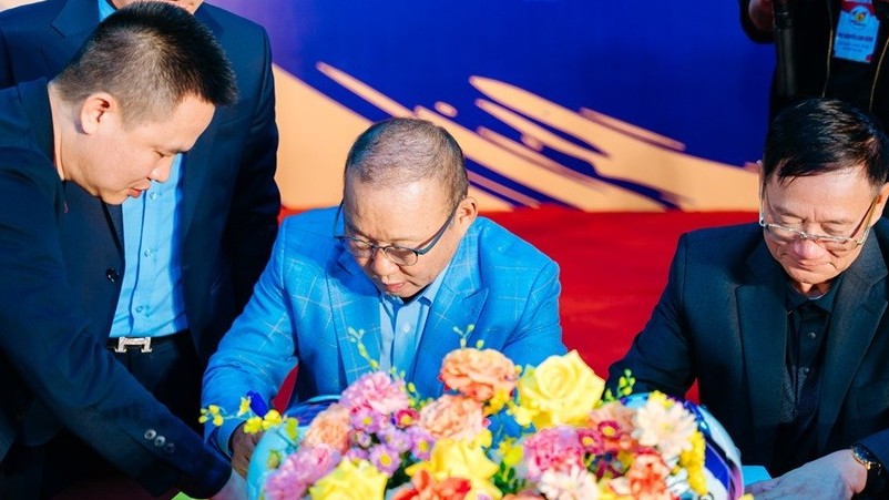 HLV Park Hang Seo có thể làm huấn luyện viên đội bóng khác khi đảm nhận công việc cố vấn cho CLB Bắc Ninh